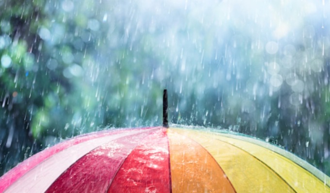 Preparate l’ombrello, allerta meteo gialla a Milano