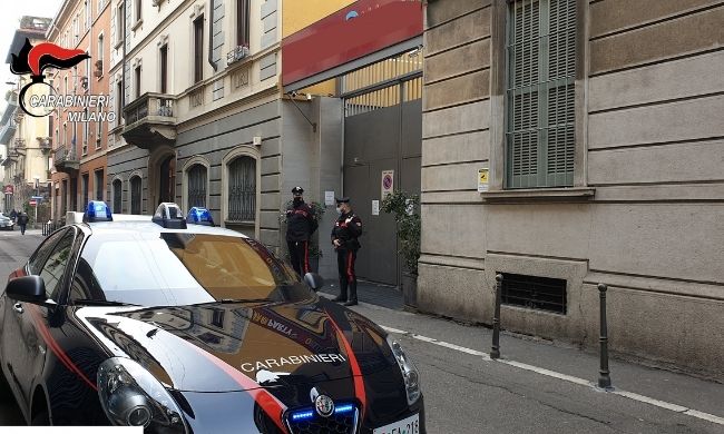 Aggressione fuori dal locale dove si svolge festa abusiva: dentro c’erano 29 persone