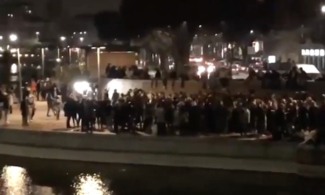 Ressa (con rissa) sui Navigli nell’ultimo sabato di zona gialla