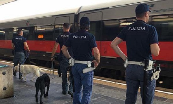 Furti nei treni merci: preso il ladro dei convogli a Pioltello