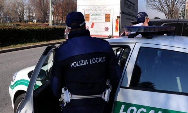 Due donne aggredite in pieno Centro, fermato 25enne