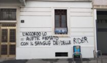 Attacco alla UGL di Milano, vandali scrivono sul muro della sede