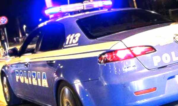 Lite per motivi di lavoro, netturbino accoltella al petto un collega