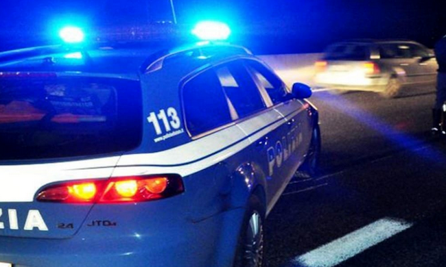 Folle corsa in tangenziale contromano: bloccato dopo alcuni chilometri allo svincolo