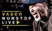 Slittano al 2022 i concerti di Vasco Rossi: "Ma il covid non ferma la mia musica"