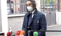 Fontana in visita all'hub vaccinale della Fabbrica del Vapore di Milano