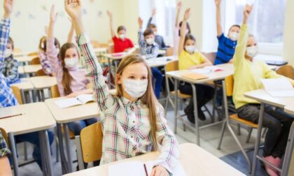 Trend stabile dei contagi a scuola: tra Milano e Lodi in isolamento 86 classi