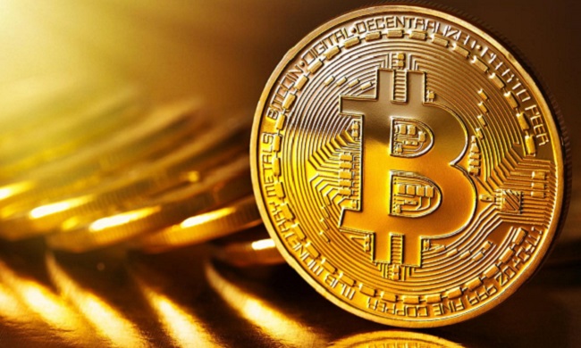 Truffa dei Bitcoin: preso 17enne ideatore della violenta rapina a un 46enne