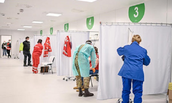 Già prenotato per il vaccino un quarto dei 30enni