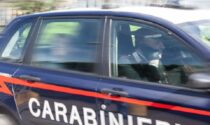 Aggredisce la ex con una mazza da baseball per farsi ridare i soldi della cena: arrestato