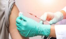 Vaccinazioni anti Covid per i 40enni da lunedì 17 maggio? Frenata di Fontana