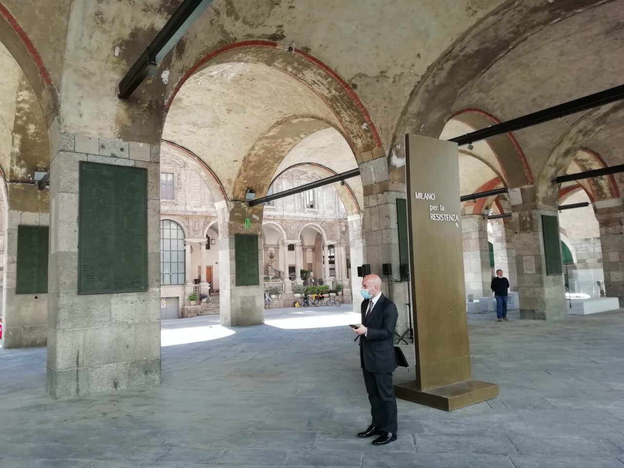 Loggia dei mercanti degrado