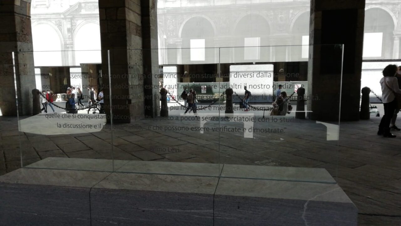 Loggia dei mercanti degrado