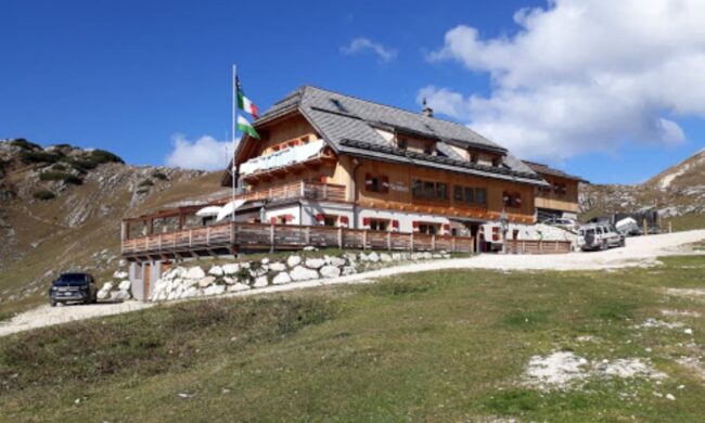 Escursionista milanese soccorsa in montagna durante un trekking col marito