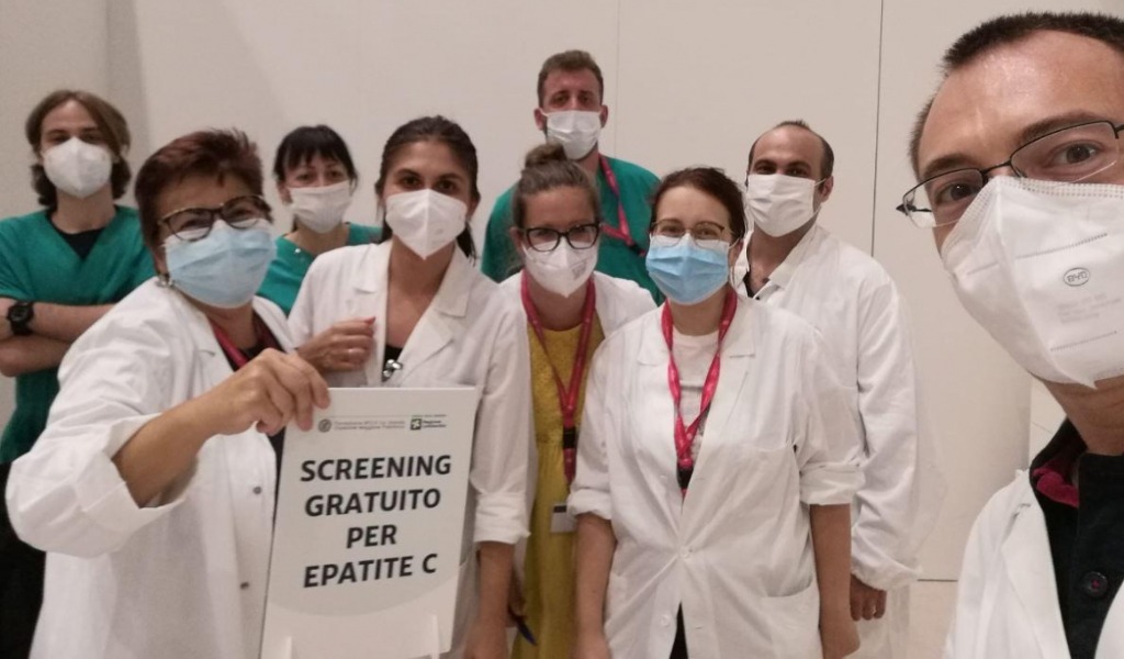 A Palazzo delle Scintille col vaccino si fa anche un test gratuito contro l’epatite C