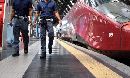 Ennesimo furto in Stazione Centrale, 22enne sorpreso mentre ruba un trolley