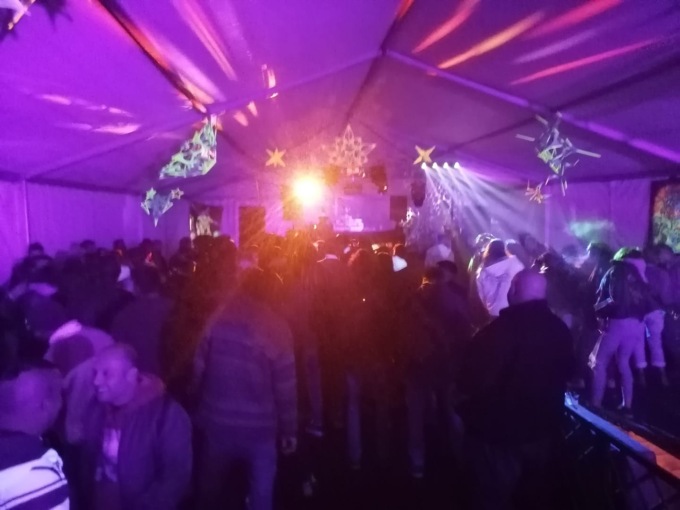 Party No-Mask in una discoteca abusiva: in 300 ballano fino alle 4 di mattina