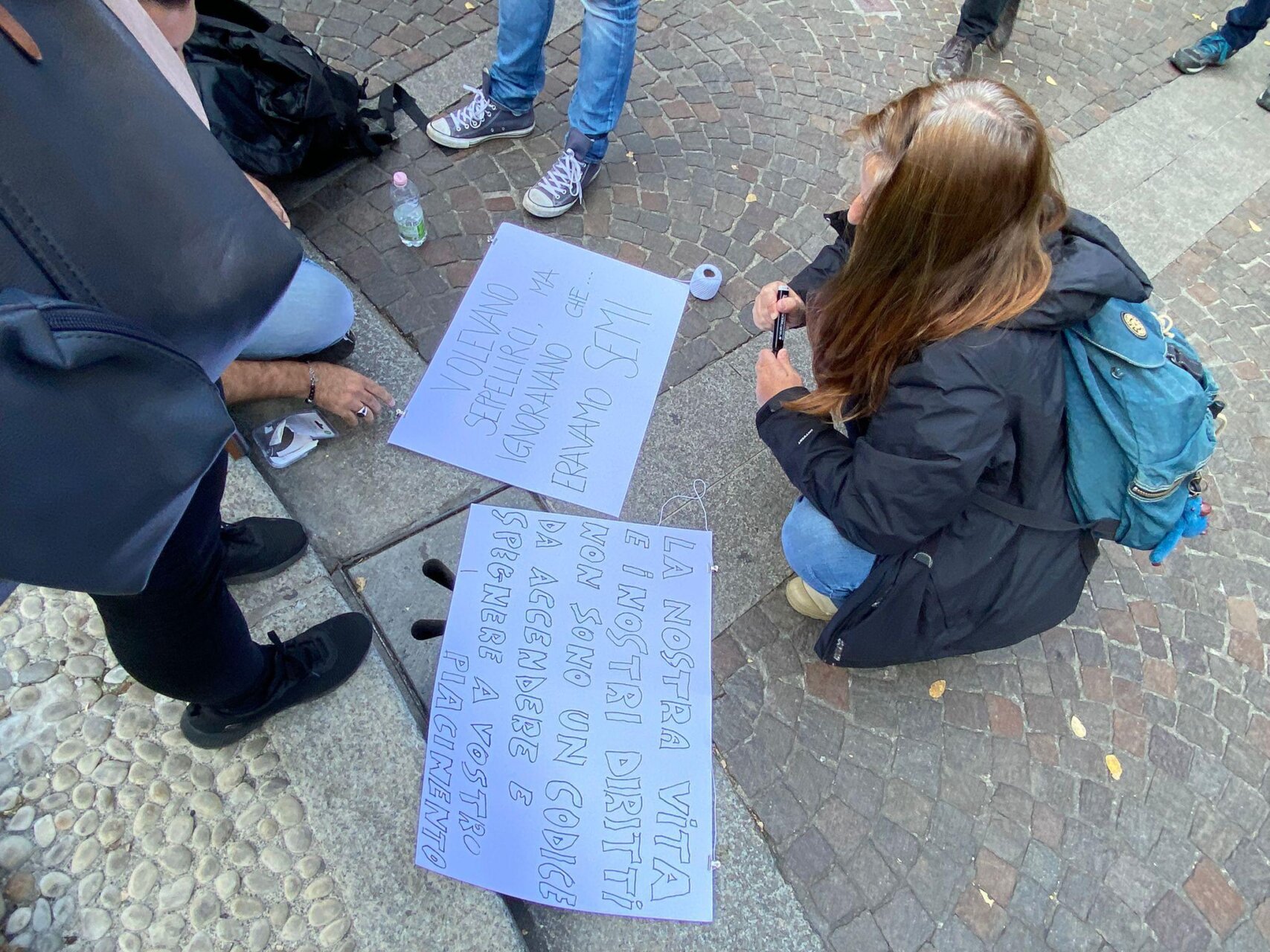 GREEN PASS, MANIFESTANTI IN PIAZZA FONTANA (FOTO 2)