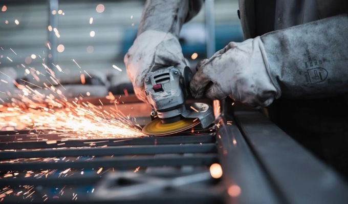 Crescono produzione, fatturato e ordini per l’industria milanese: dati migliori del pre-lockdown