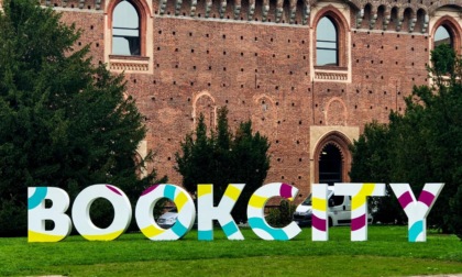 BookCity Milano: inaugurata la X edizione con Carmen Yáñez, moglie di Luis Sepúlveda