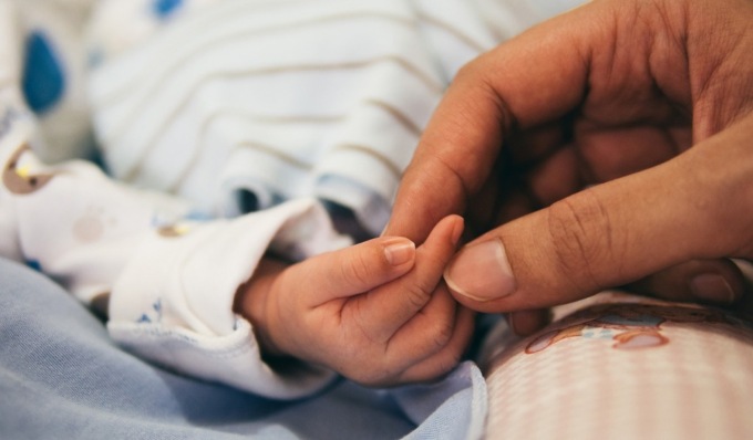La storia di Lorenzo, il bimbo di 370 grammi nato al Policlinico con 4 mesi di anticipo