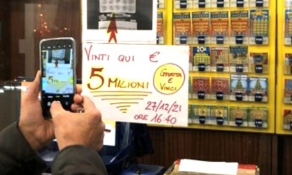 Compra un gratta e vinci da 20 euro a Milano e vince 5 milioni di euro
