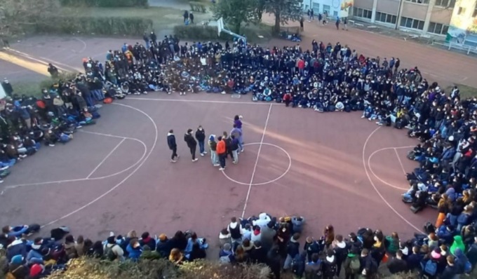 Tre licei occupati a Milano: alla protesta si aggiungono il Vittorio Veneto e il Beccaria