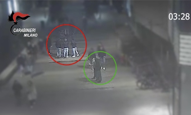 Weekend di violenza a Milano: rapine, aggressioni e giovani accoltellati da coetanei