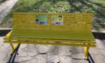 Inaugurata la panchina gialla per Giulio Regeni e Patrick Zaki