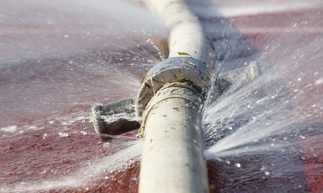 Lo sapete che in Italia si butta via il 40% dell’acqua delle tubature? Milano però si ferma al 14,4%