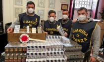 Operazione della Gdf: sequestrati 100 chili di sigarette di contrabbando