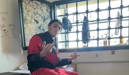 Il rapper Baby Gang continua a far parlare di sé: dall’ultimo video girato a San Vittore al botta e risposta con Salvini