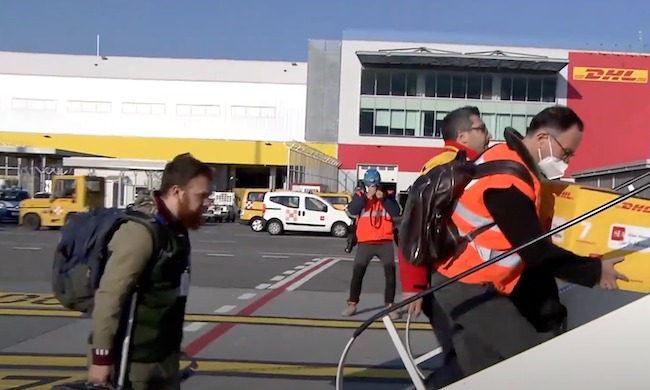 SEA: Decollato cargo dhl con 21 tonnellate di aiuti raccolti tra dipendenti