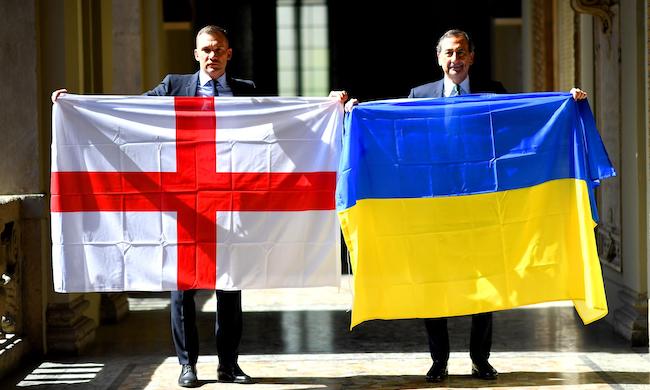 Sala e Shevchenko presentano il servizio telefonico in aiuto ai profughi ucraini
