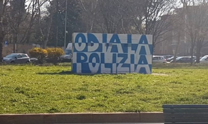 Corvetto, Sardone (Lega) denuncia: "Vergognoso murale anti-polizia"