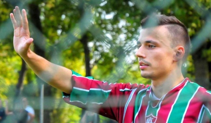 Aperta raccolta fondi per il 27enne morto in campo durante una partita, sarebbe diventato padre