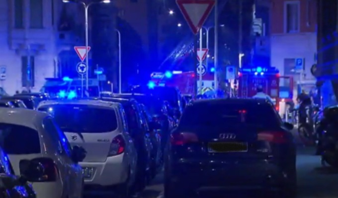 Appartamento in fiamme in via Paolo Giovio a Milano, trovato un corpo carbonizzato