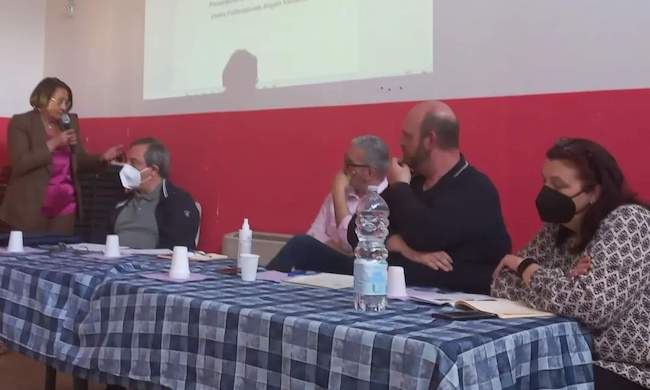 Fare rete per risolvere i problemi: nasce il Comitato quartieri popolari insieme del sud ovest milanese