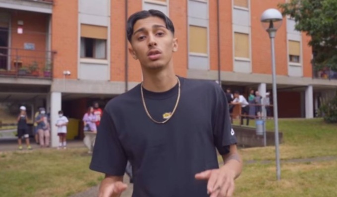 Baby Gang: perquisito il materiale informatico del rapper