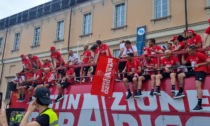 Monza in delirio per la Serie A: la città si colora di biancorosso. E Balotelli chiama...