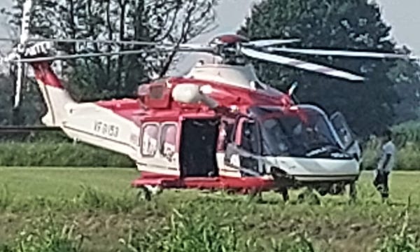 Tragedia alle porte di Milano: 18enne trovato morto in un laghetto dopo che era scomparso da giorni