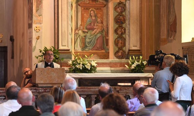 A Trezzano l’arcivescovo Delpini prega per la pioggia: “Uso più consapevole delle risorse”