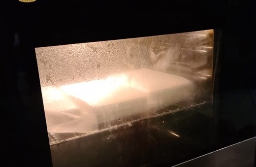 Seguono un motociclista e scoprono il “boss” di Turbigo: nascondeva 9 chili di coca nel forno
