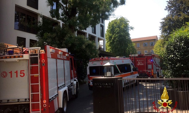 Incendio alla spa dell’Hotel Bulgari di Milano: una persona soccorsa ed edificio evacuato