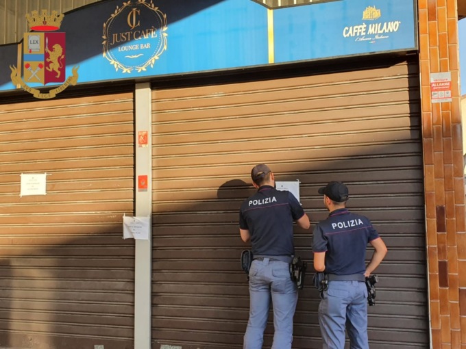 Risse, spaccio e ritrovo di pregiudicati: sospesa la licenza al Just Cafè