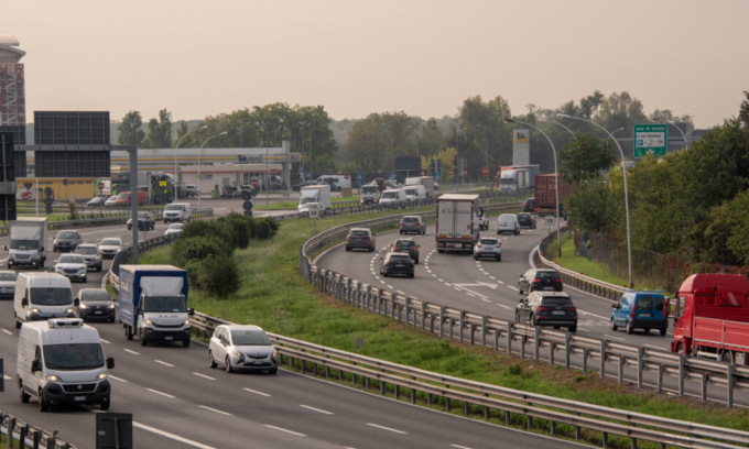 Chiuso per oltre un mese un ponte della Tangenziale Est