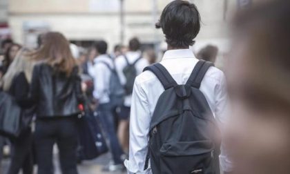 Caro energia, Fontana vuole la settimana corta a scuola per risparmiare sulle bollette