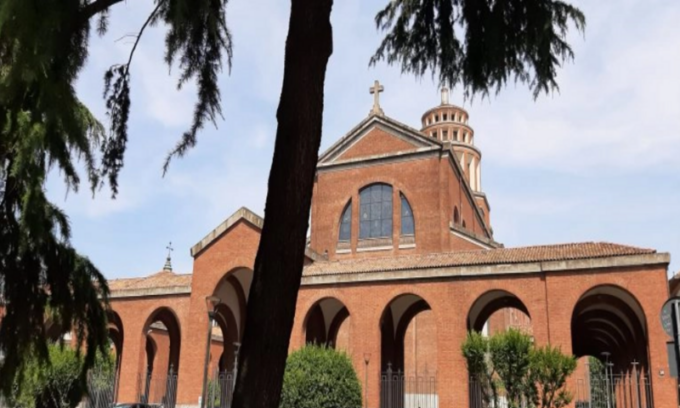 L’ultimo saluto a Luca, il 14enne investito dal tram