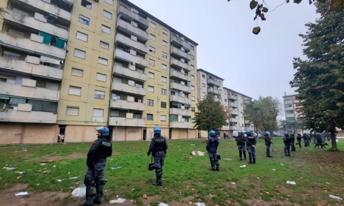 Via Bolla, sgomberati 156 alloggi di cui 90 abusivi. Granelli: “Svolta per la legalità”