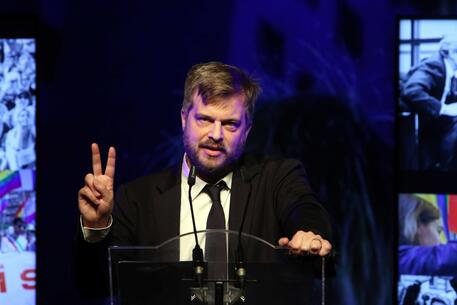 Via libera dalla base del M5s all’accordo in Lombardia con il centrosinistra